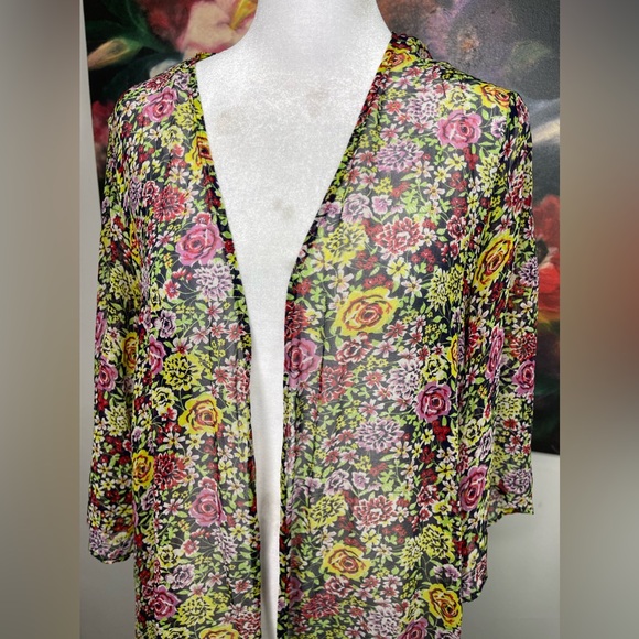 Bellatrix Anthropologie Long Floral 100% Silk Duster Kimono Boho Hippie S / M - Picture 2 of 7
